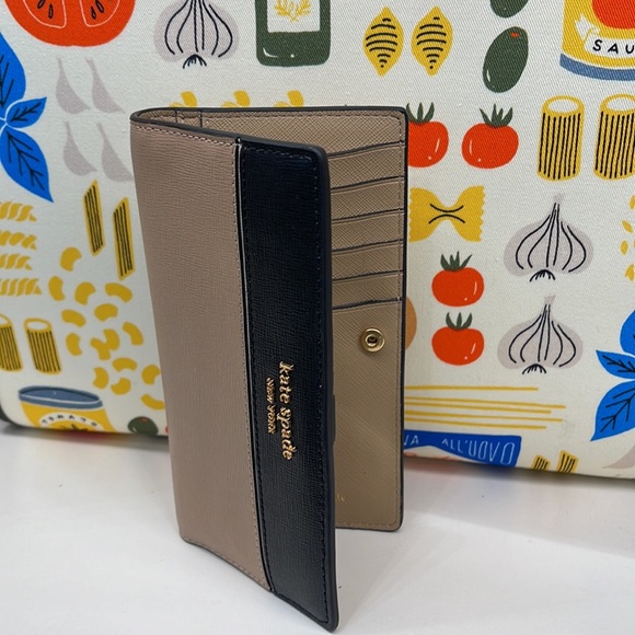 Kate Spade Morgan Colorblocked Slim Bifold Wallet Cafe Mocha 
NWT - Picture 8 of 16